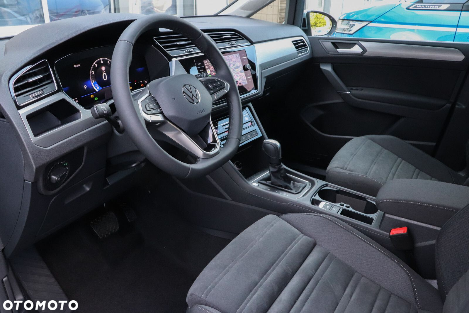 Volkswagen Touran - 15