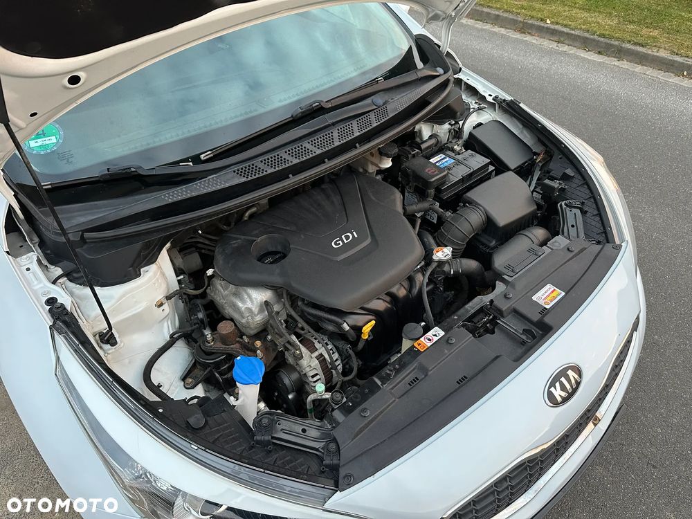 Kia Ceed 1.6 GDI Edition 7 - 17