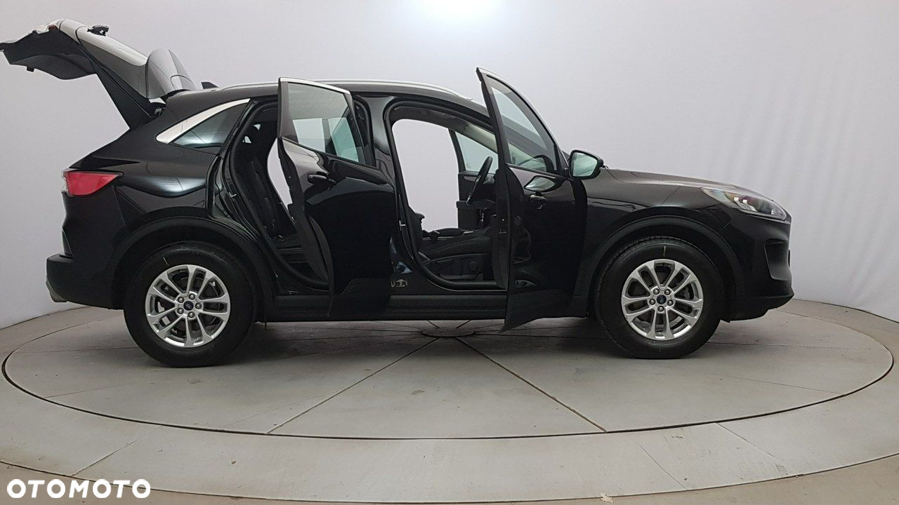 Ford Kuga - 11