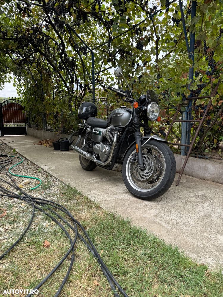 Triumph Bonneville T120 Gold Line Edition - 7