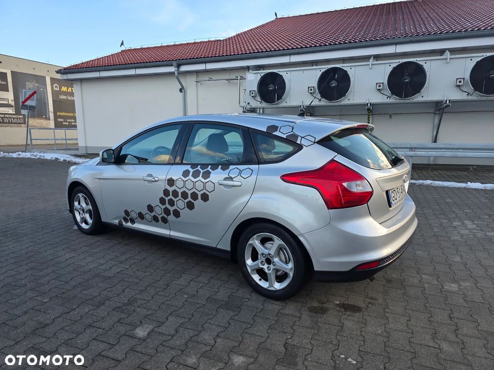 Ford Focus 1.6 TItanium - 5