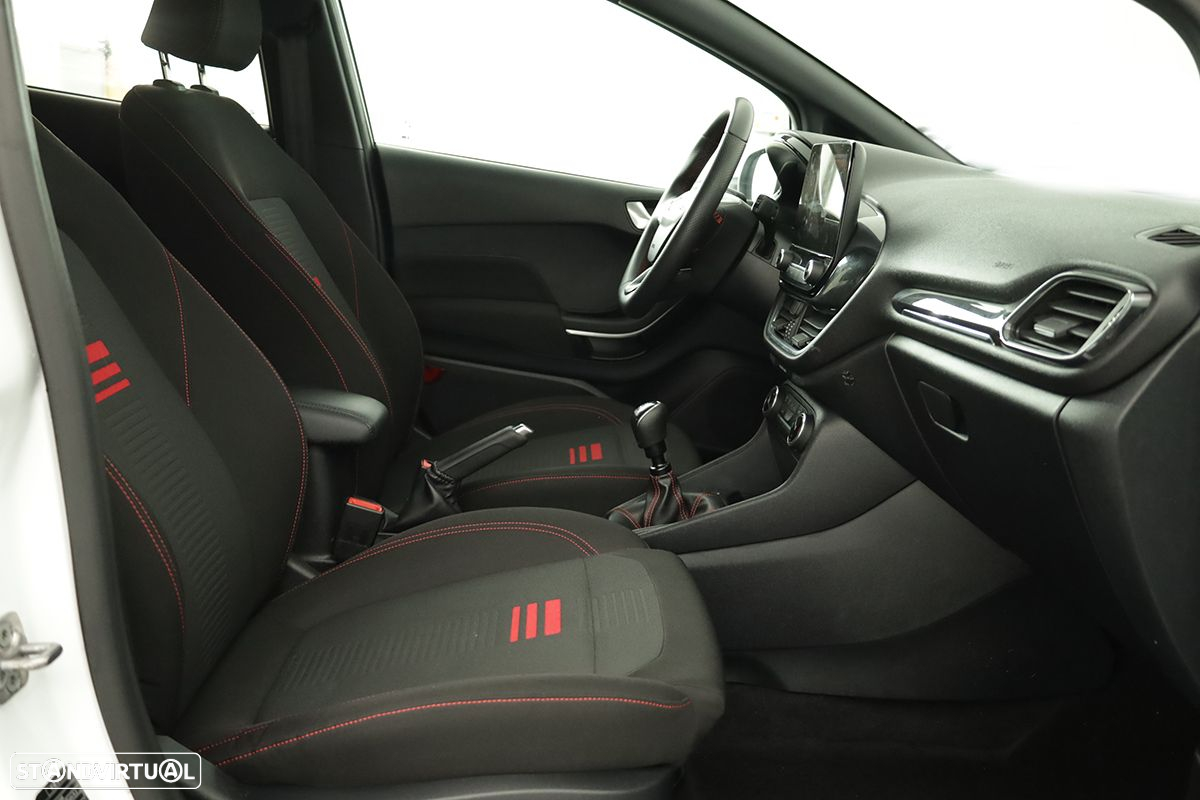 Ford Fiesta 1.0 EcoBoost MHEV ST-Line - 21