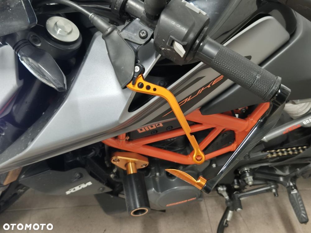 KTM Duke - 10
