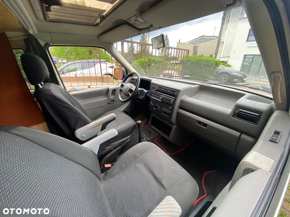 Volkswagen Transporter - 10
