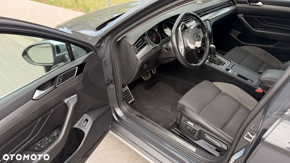 Volkswagen Passat Alltrack 2.0 TDI Bi-Turbo SCR 4Mot DSG - 16