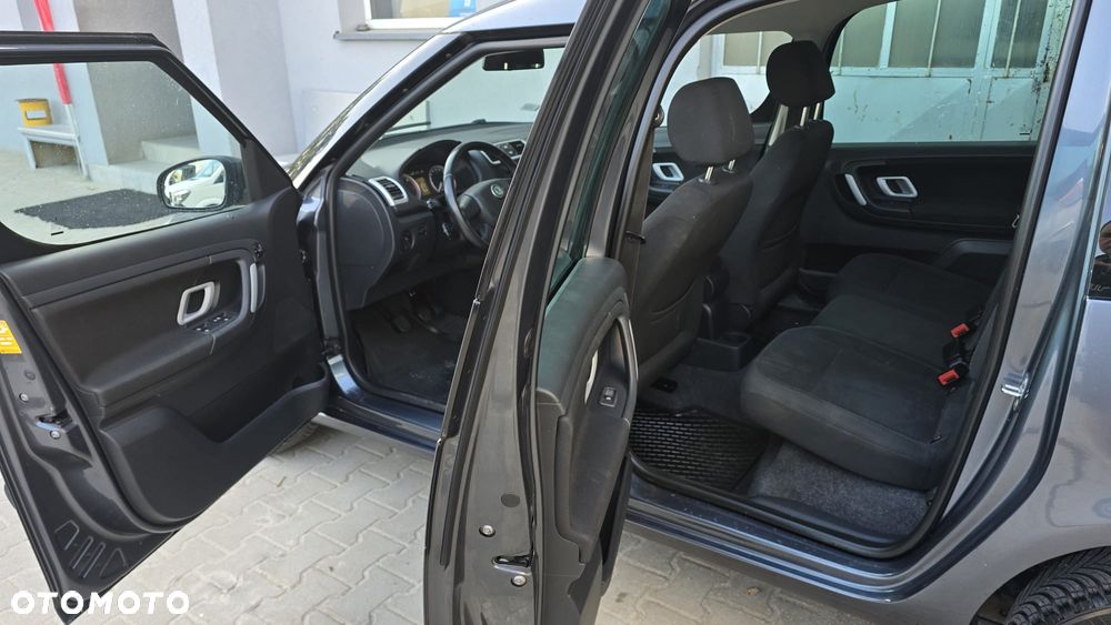 Skoda Roomster 1.4 TDI Comfort - 6