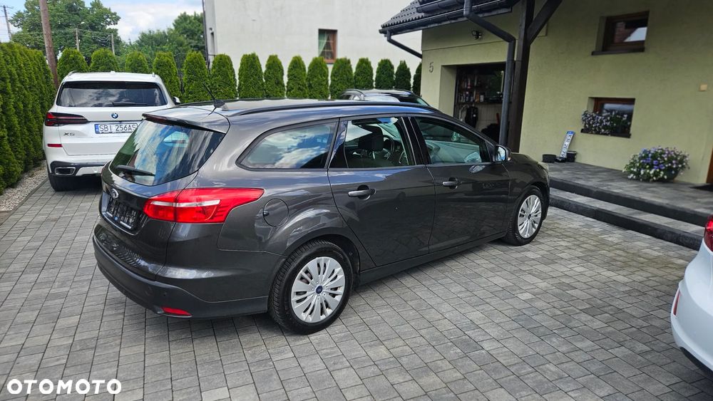 Ford Focus 1.0 EcoBoost Trend - 1