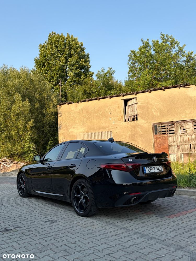 Alfa Romeo Giulia 2.0 Turbo Veloce TI Q4 - 6