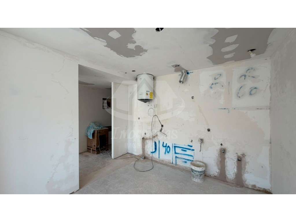 Apartamento T2+1 totalmente remodelado, em Odivelas - Grande imagem: 4/16
