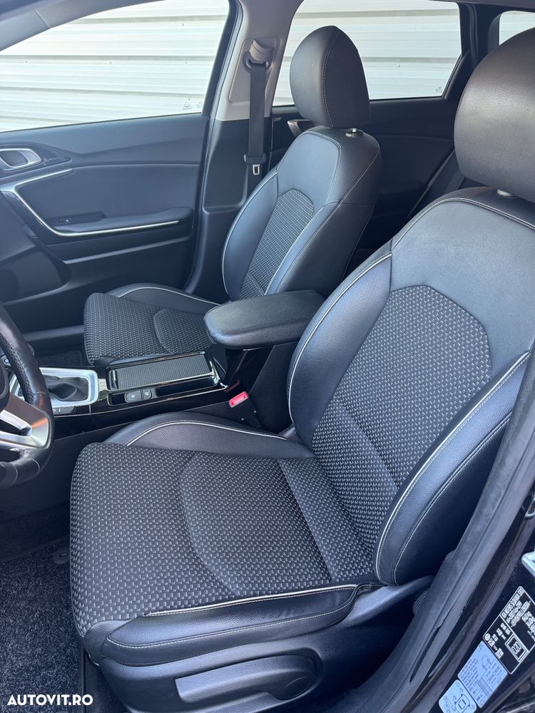 Kia Ceed 1.6 CRDi DCT Spirit - 19