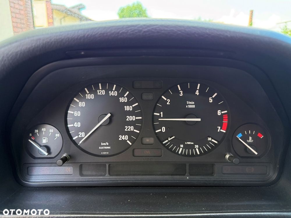 BMW Seria 5 - 24