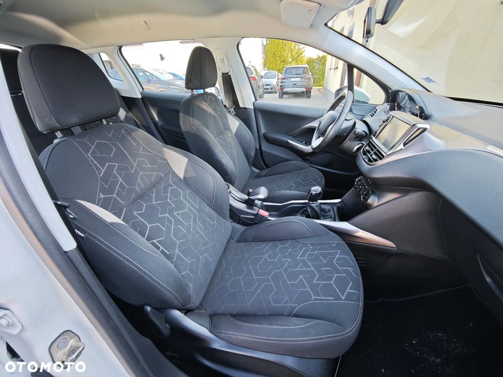 Peugeot 2008 120 VTI Active - 25