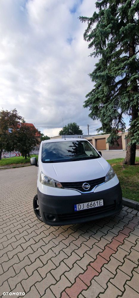 Nissan NV200 - 1