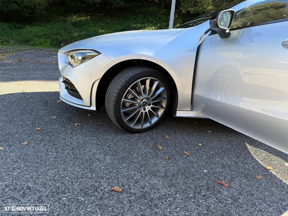 Mercedes-Benz CLA 250 e Shooting Brake AMG Line - 12