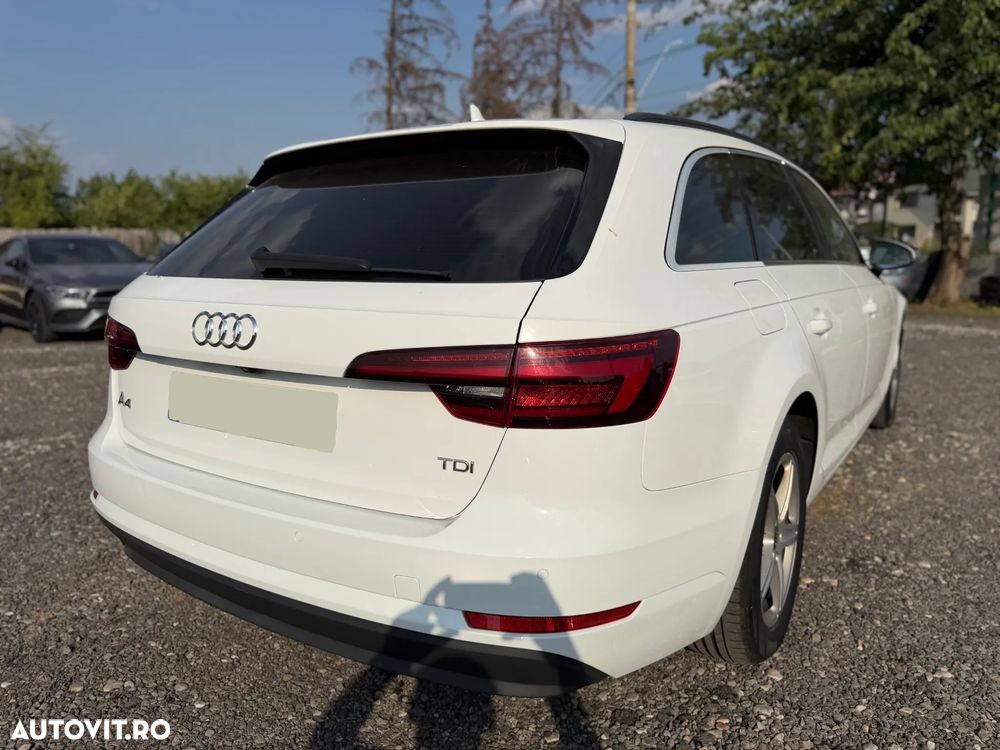 Audi A4 Avant - 4