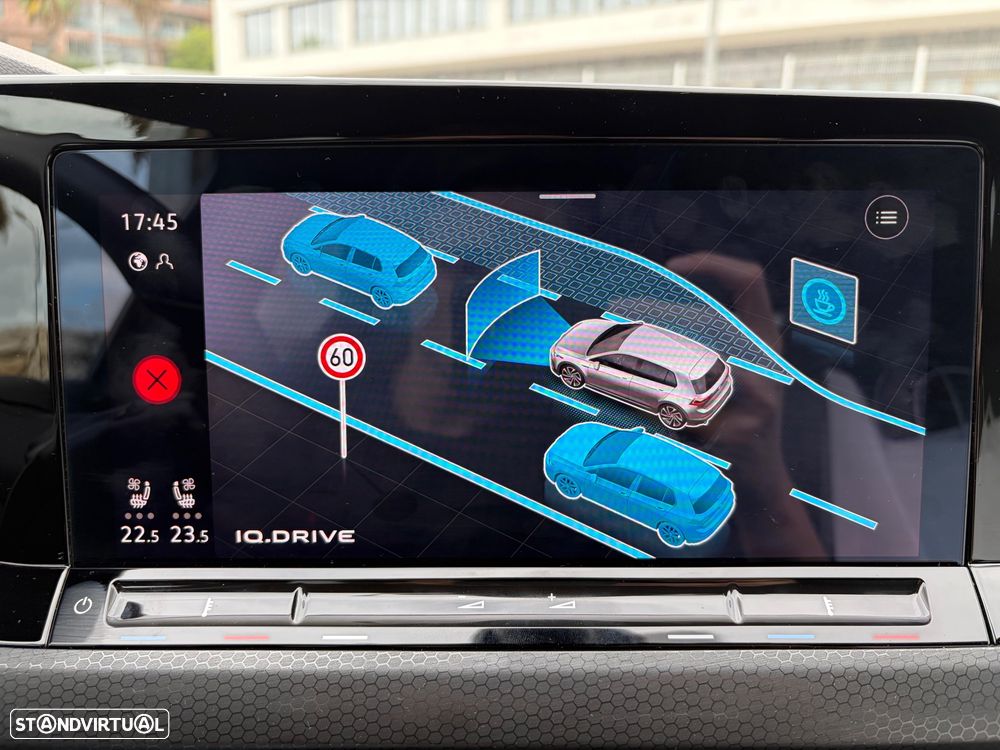 Volkswagen Golf 2.0 TSI GTI DSG — fotografia 33