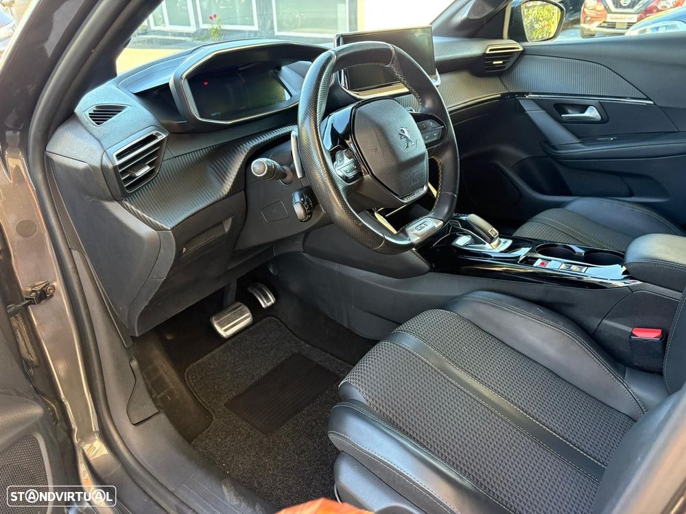 Peugeot 208 1.2 PureTech GT Line EAT8 - 17