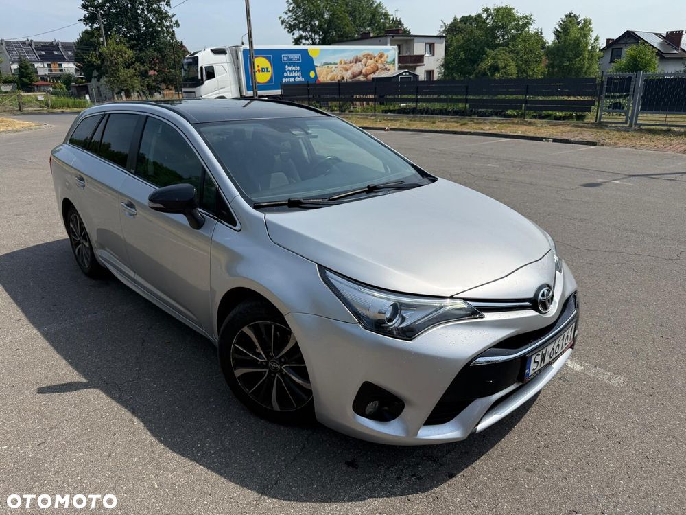 Toyota Avensis 1.8 Prestige MS - 5