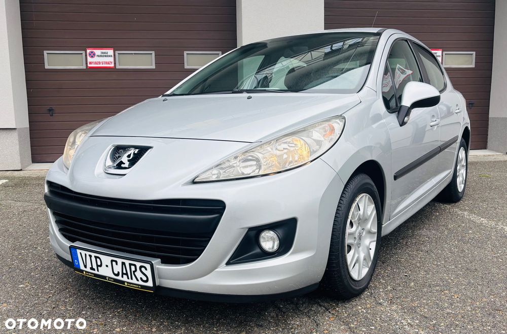 Peugeot 207 - 19