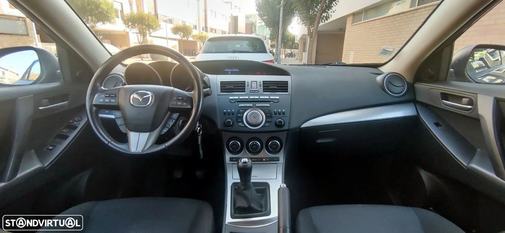 Mazda 3 MZ-CD 1.6 Sport - 8