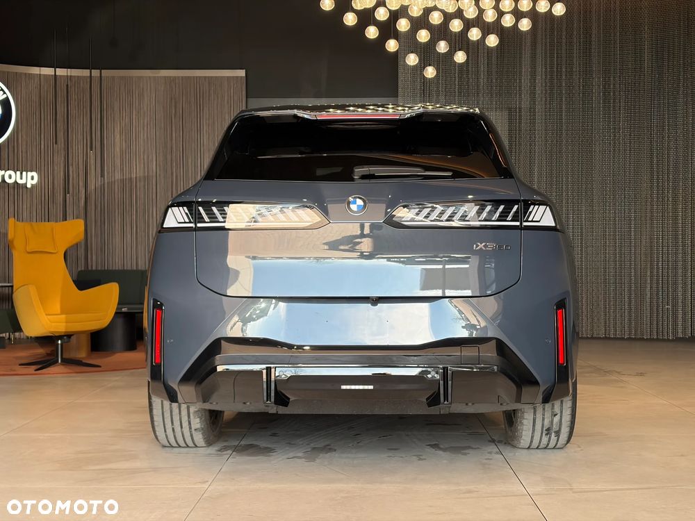 BMW iX3 50 xDrive 113.4kWh - 5