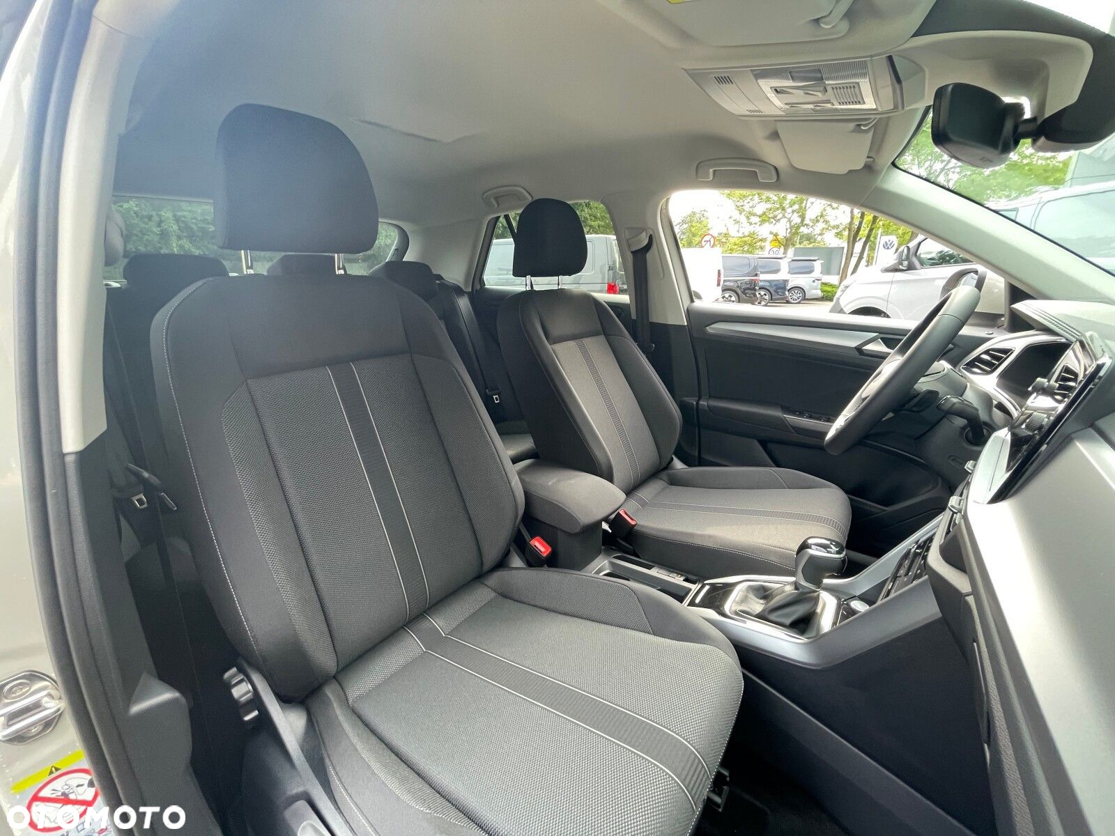 Volkswagen T-Roc 1.5 TSI Life Plus DSG - 15