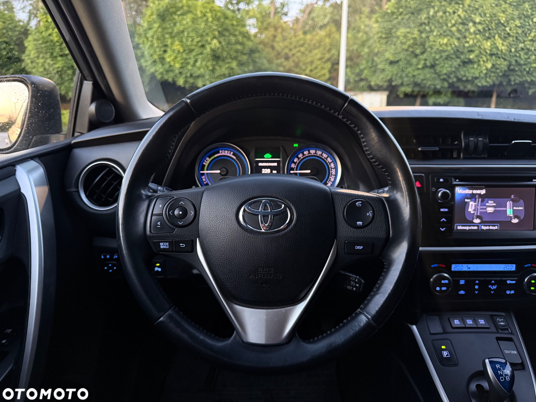 Toyota Auris - 13