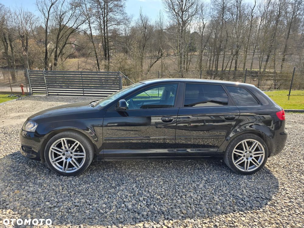 Audi A3 Sportback 1.6 Ambition - 2