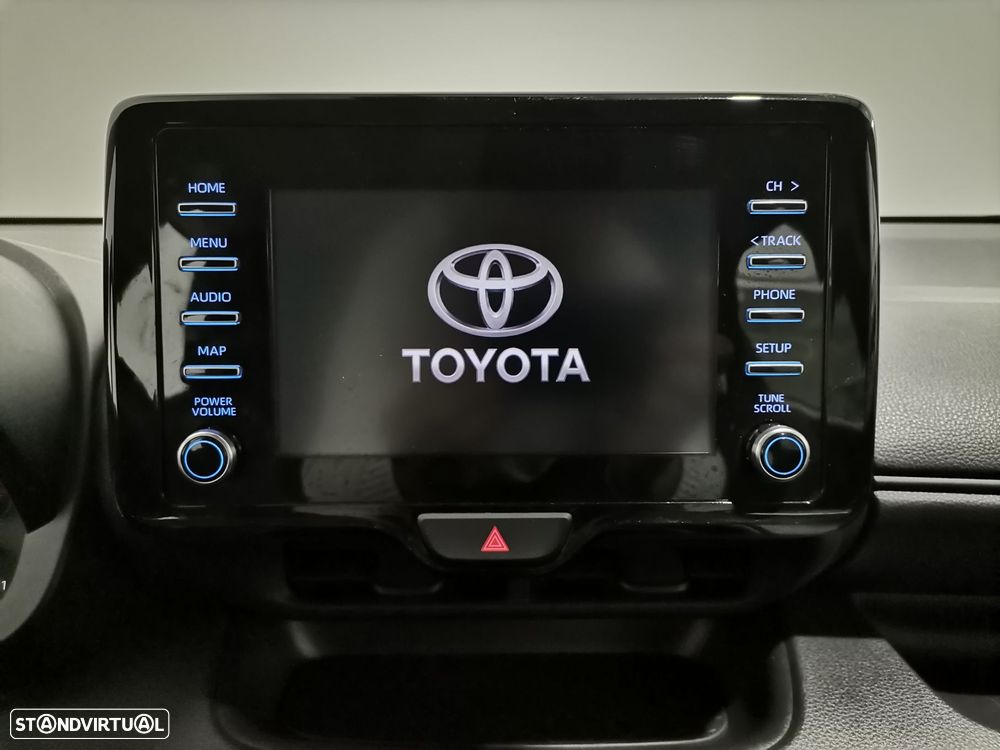 Toyota Yaris 1.5 HDF Comfort Plus - 16