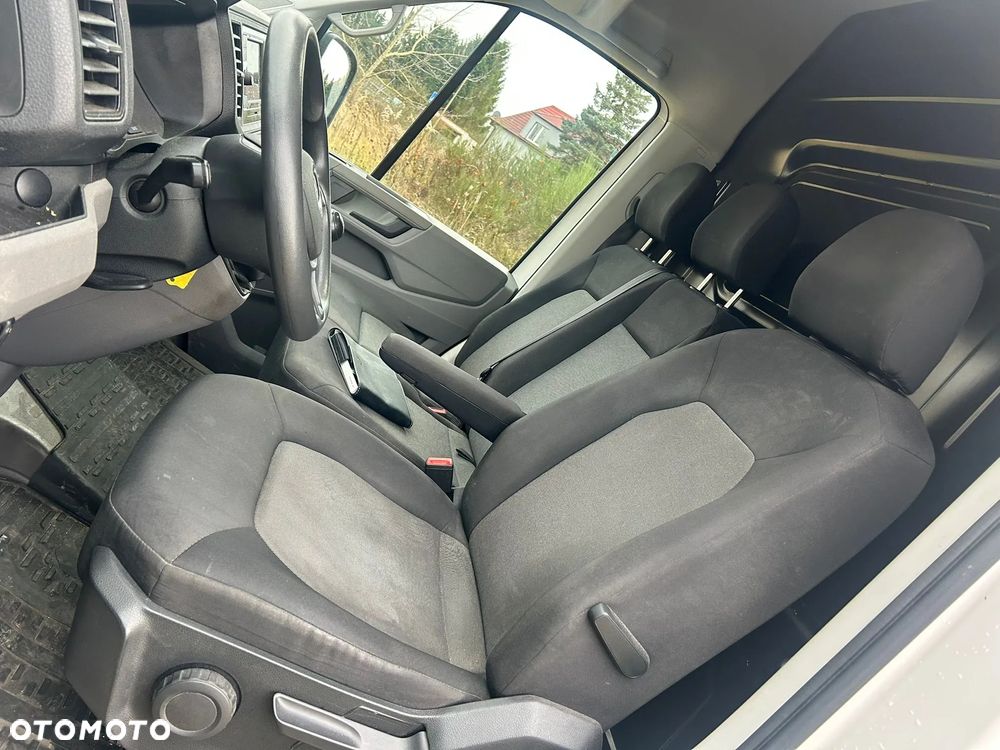 Volkswagen Crafter - 22