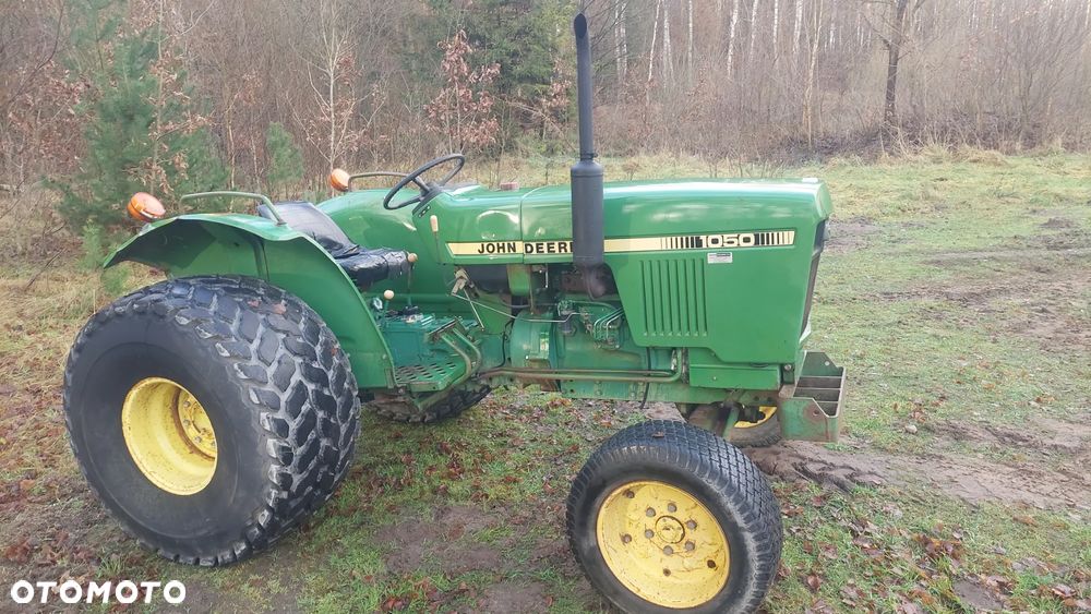 John Deere 1050 - 11
