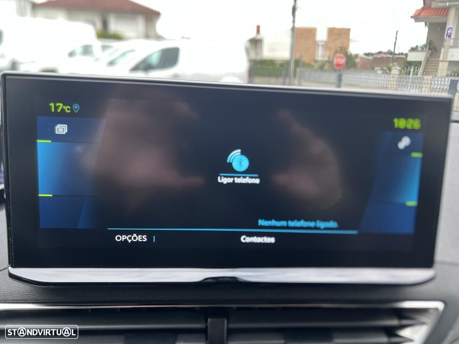 Peugeot 3008 1.6 Hybrid Allure Pack e-EAT8 - 34