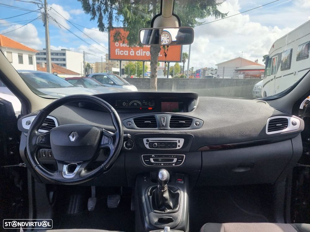 Renault Scénic 1.5 dCi Expression SS - 13