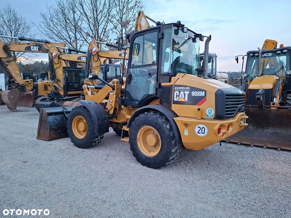 Caterpillar CAT 908 M - 4