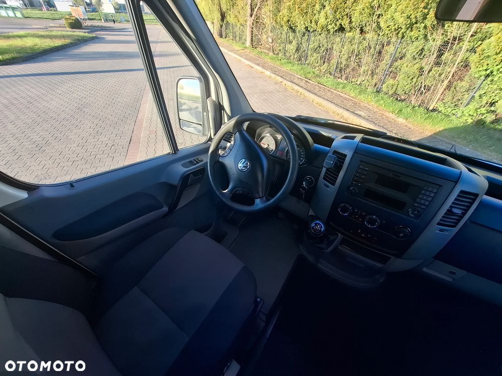 Volkswagen CRAFTER - 23