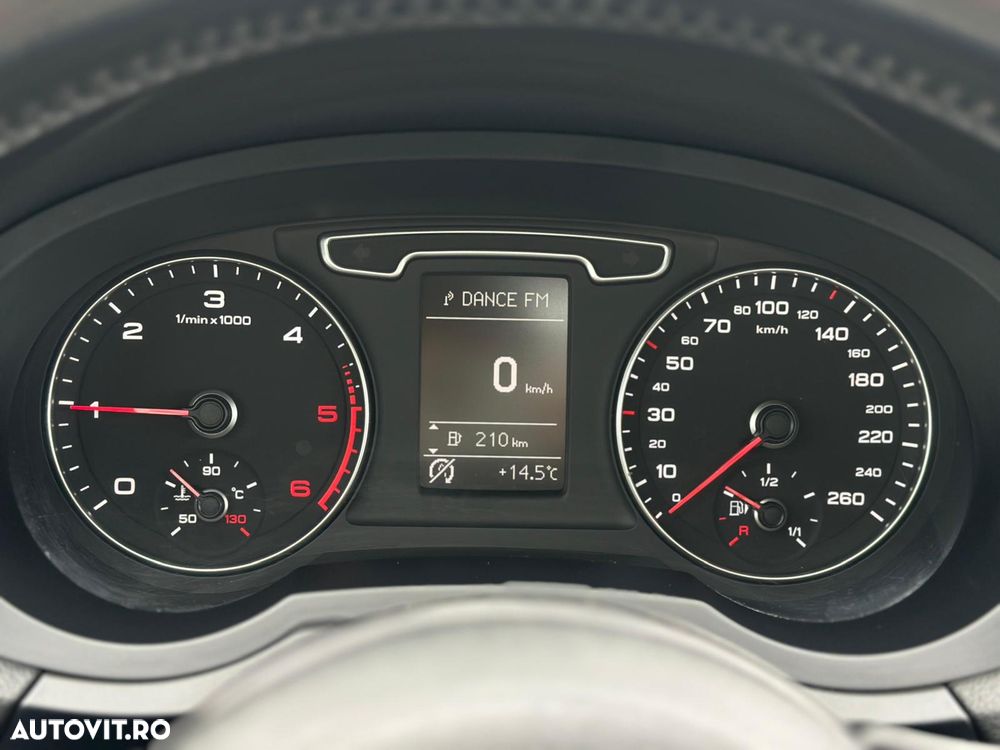 Audi Q3 - 12