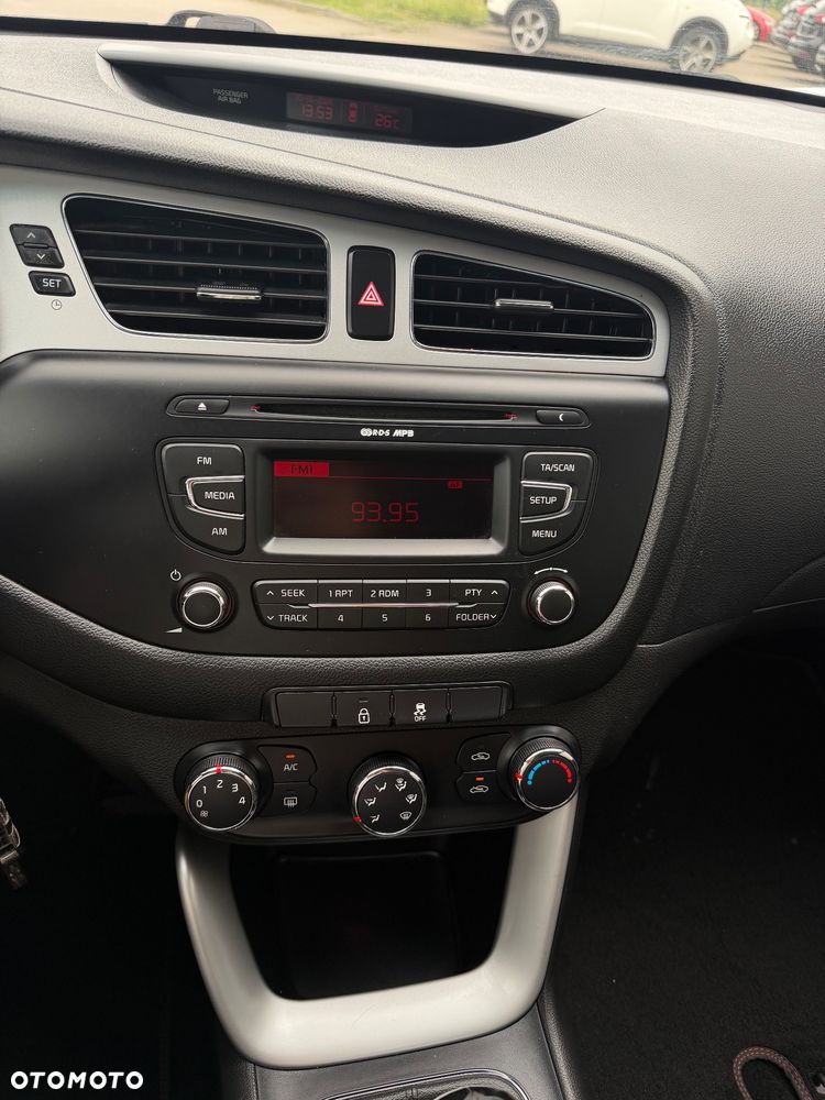 Kia Ceed 1.6 CRDi 128 Spirit - 23