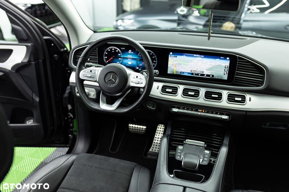 Mercedes-Benz GLE - 29