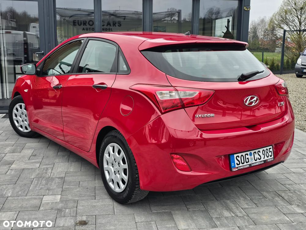 Hyundai i30 1.4 CRDi Trend - 4