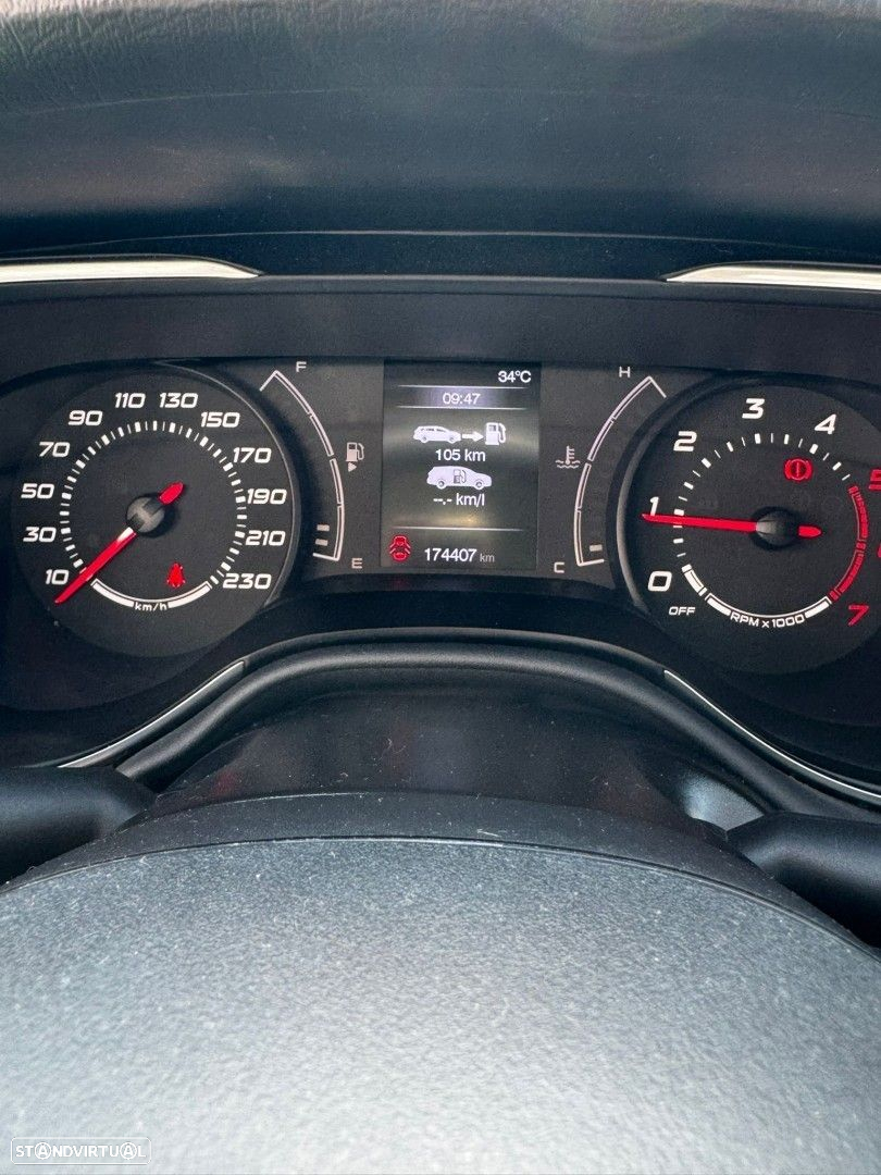 Fiat Tipo Station Wagon 1.3 M-Jet Lounge - 21
