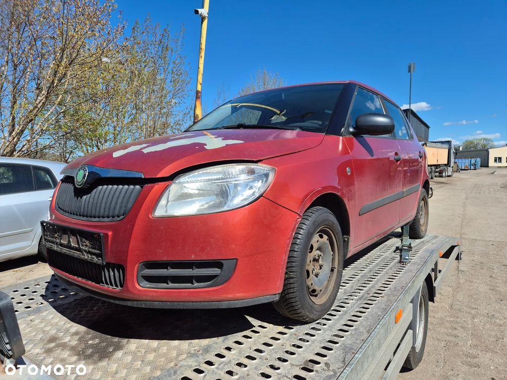 SKODA FABIA II 1,2 i HTP ,  Części , maska, zderzak, lampy, błotnik, alternator - 5