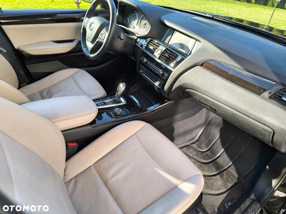 BMW X3 xDrive20i xLine - 10