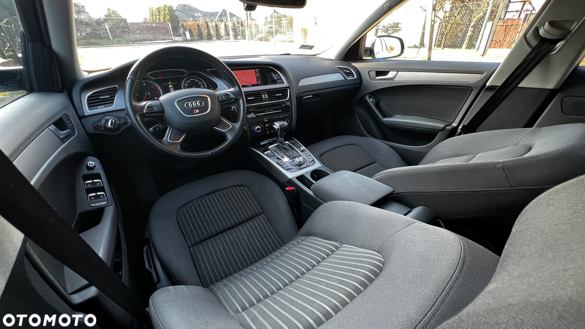 Audi A4 Avant 2.0 TDI DPF multitronic Attraction - 25