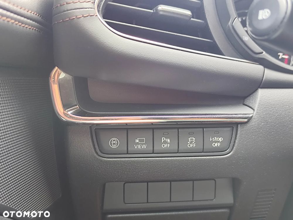 Mazda 3 e-SKYACTIV-G 2.0 M HYBRID DRIVE - 32