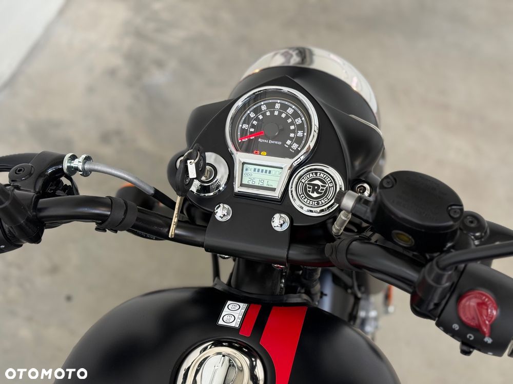 Royal Enfield Classic - 20