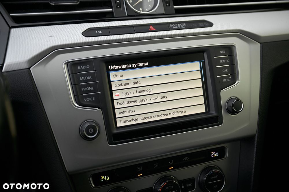 Volkswagen Passat 2.0 TDI BMT Comfortline DSG - 39