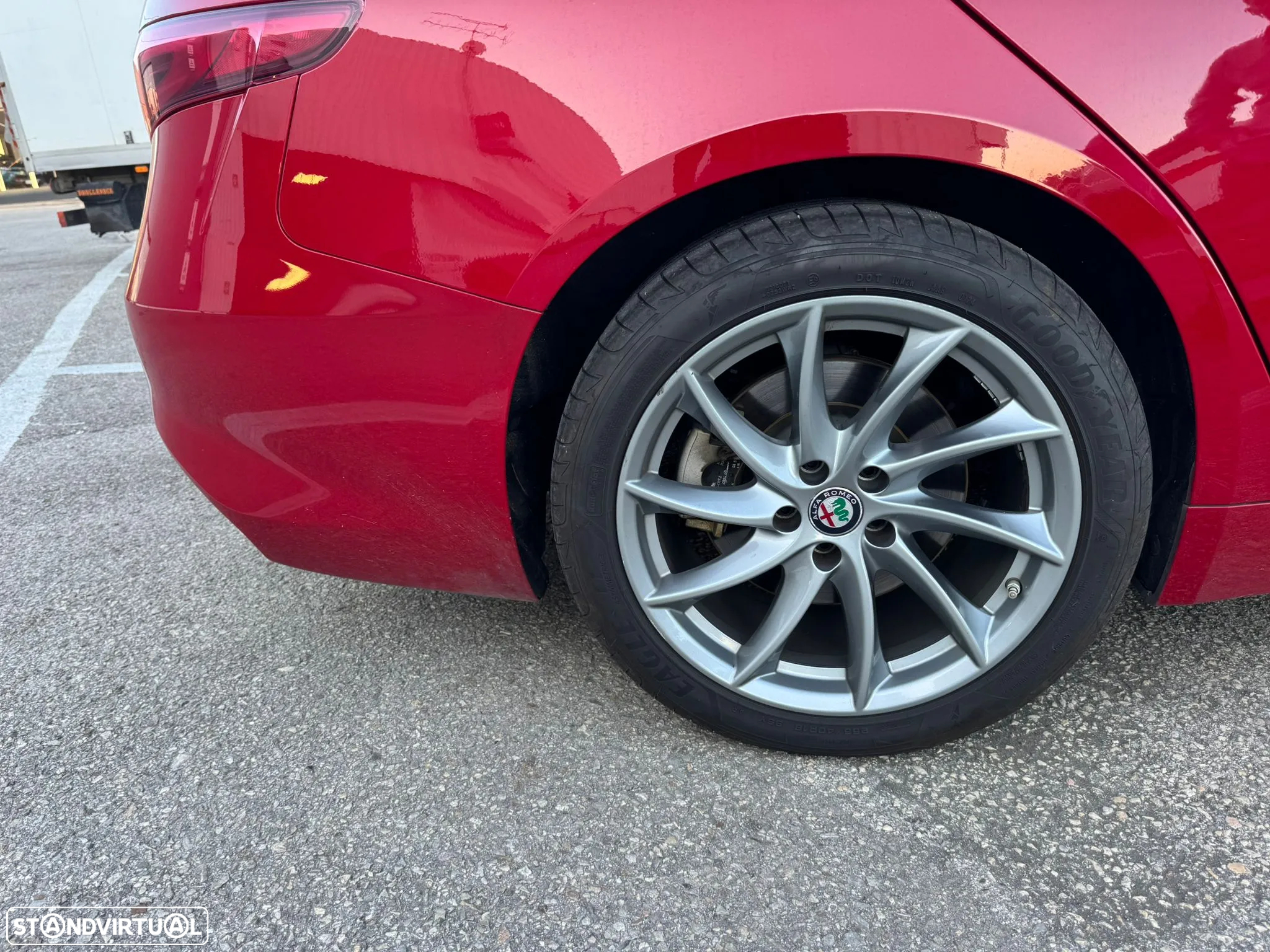 Alfa Romeo Giulia 2.2 D Veloce Q4 AT8 - 13