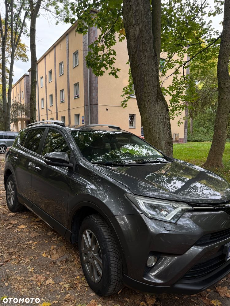 Toyota Rav4 2016 photo 2