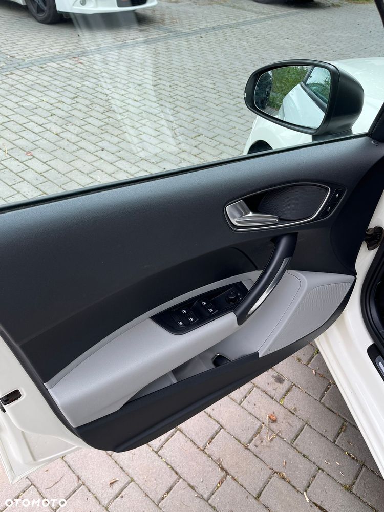 Audi A1 Sportback 1.6 TDI Ambition - 13
