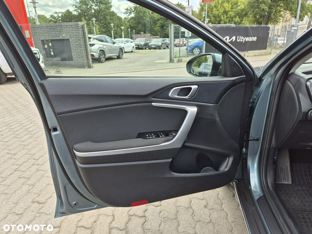 Kia XCeed 1.5 T-GDI M DCT - 11